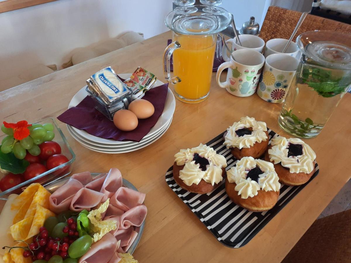 Penzion Zahrada Nad Rekou, Restaurace A Kavarna - Parkovani Gratis Zlata Koruna Экстерьер фото